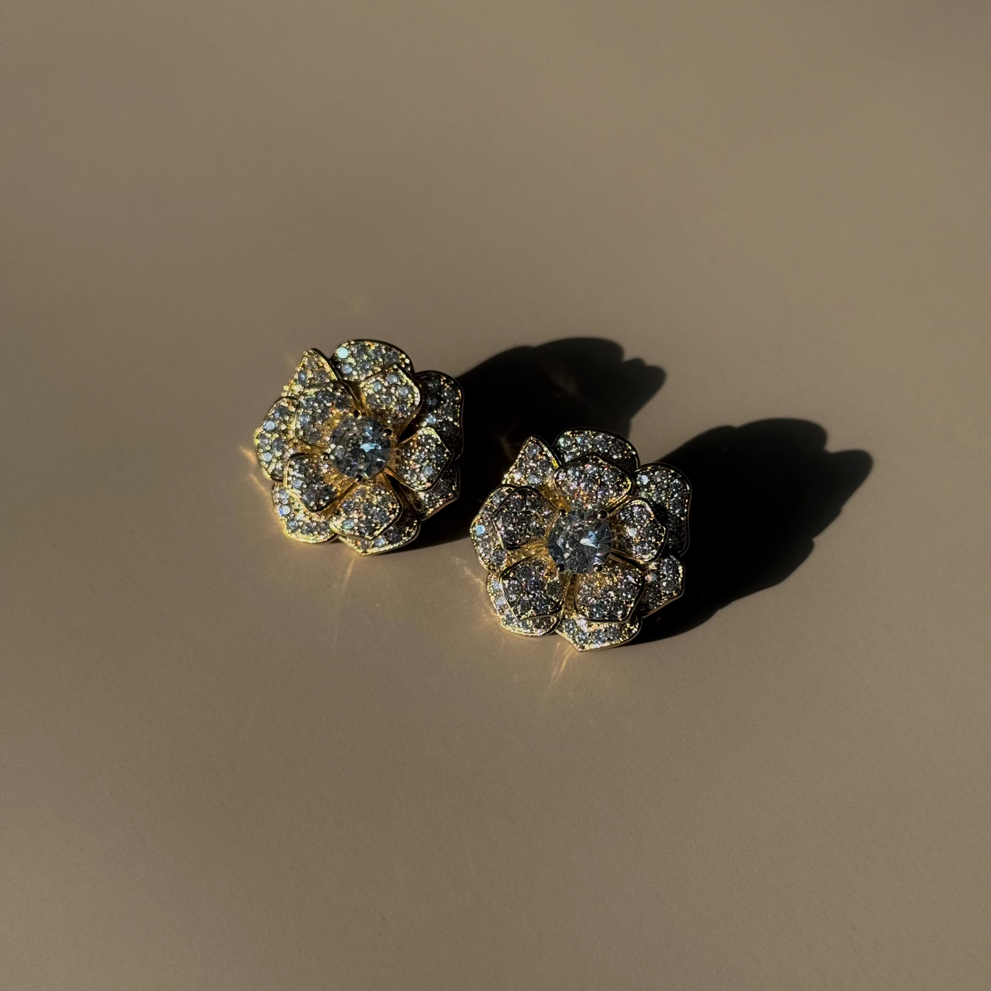 Éclat Flower (エクラ・フラワー)