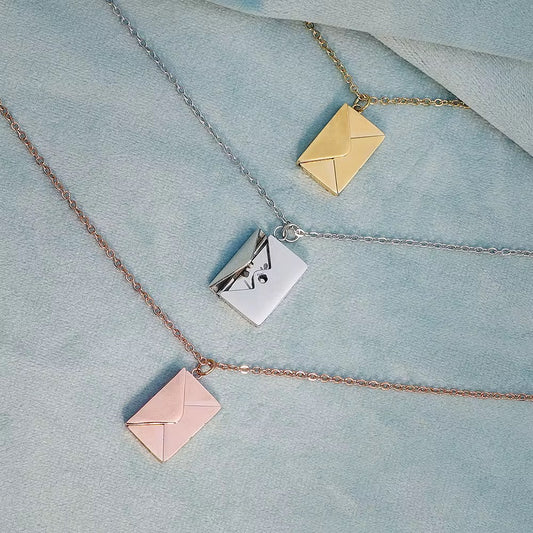 Letter Pendant（レター・ペンダント）
