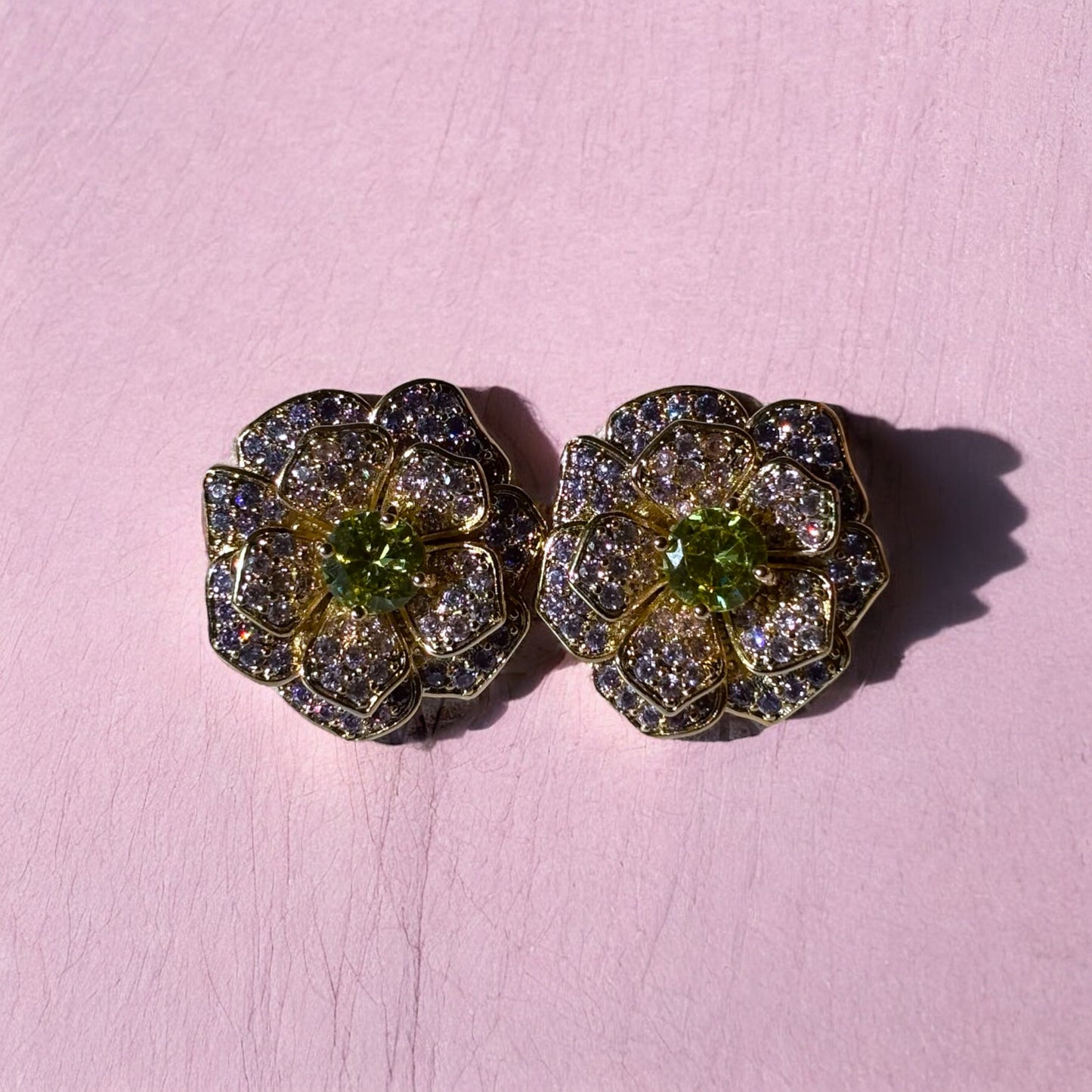 Éclat Flower (エクラ・フラワー)