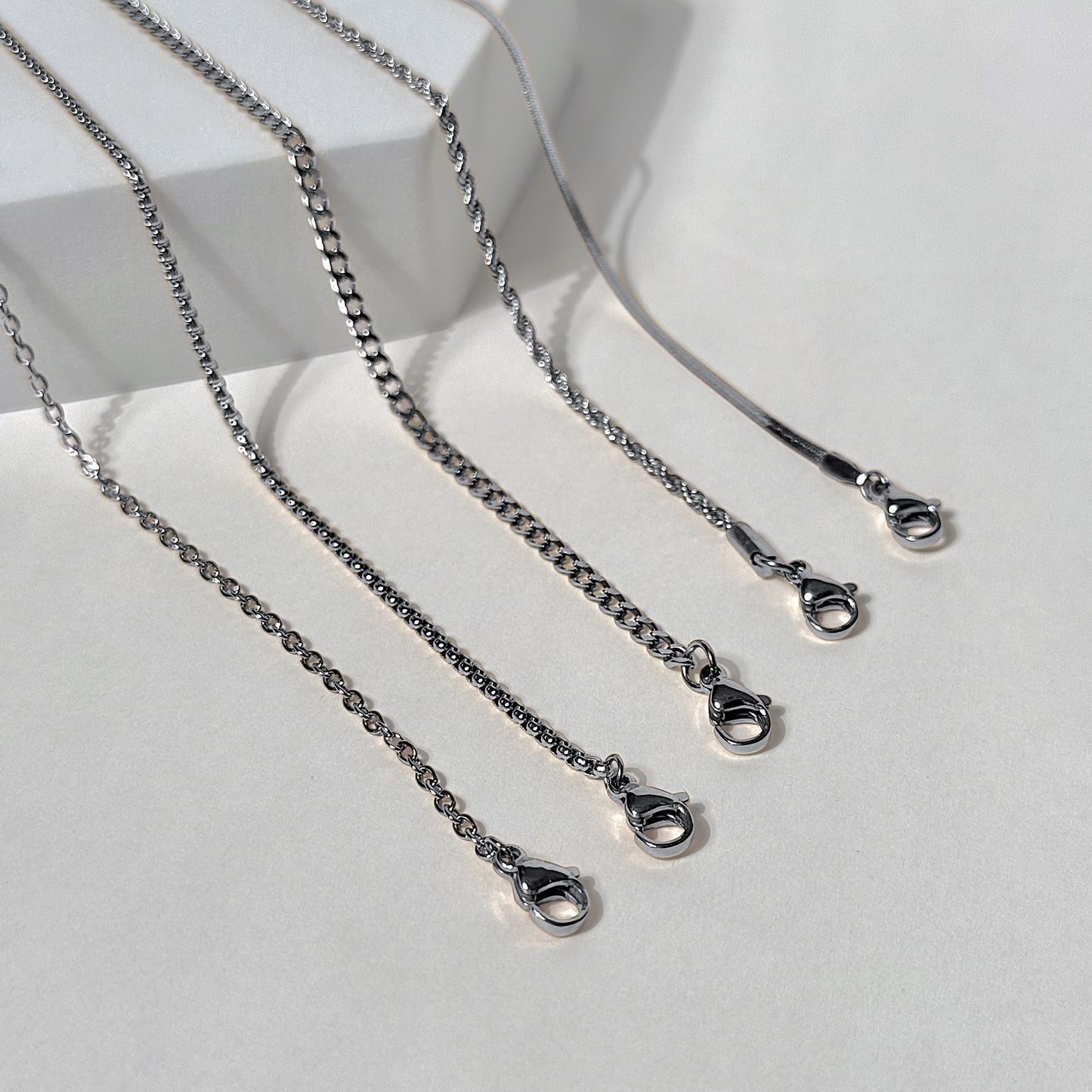 Oval Link Chain（オーバルリンクチェーン）