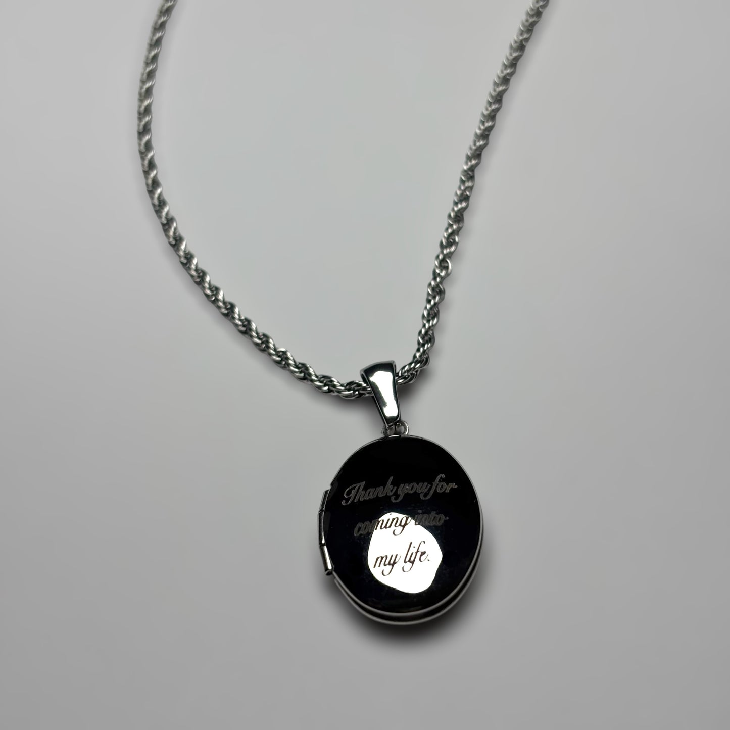 Timeless Locket Pendant（タイムレス・ロケット・ペンダント）