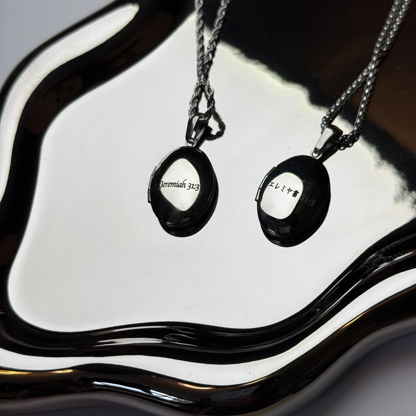 Timeless Locket Pendant（タイムレス・ロケット・ペンダント）