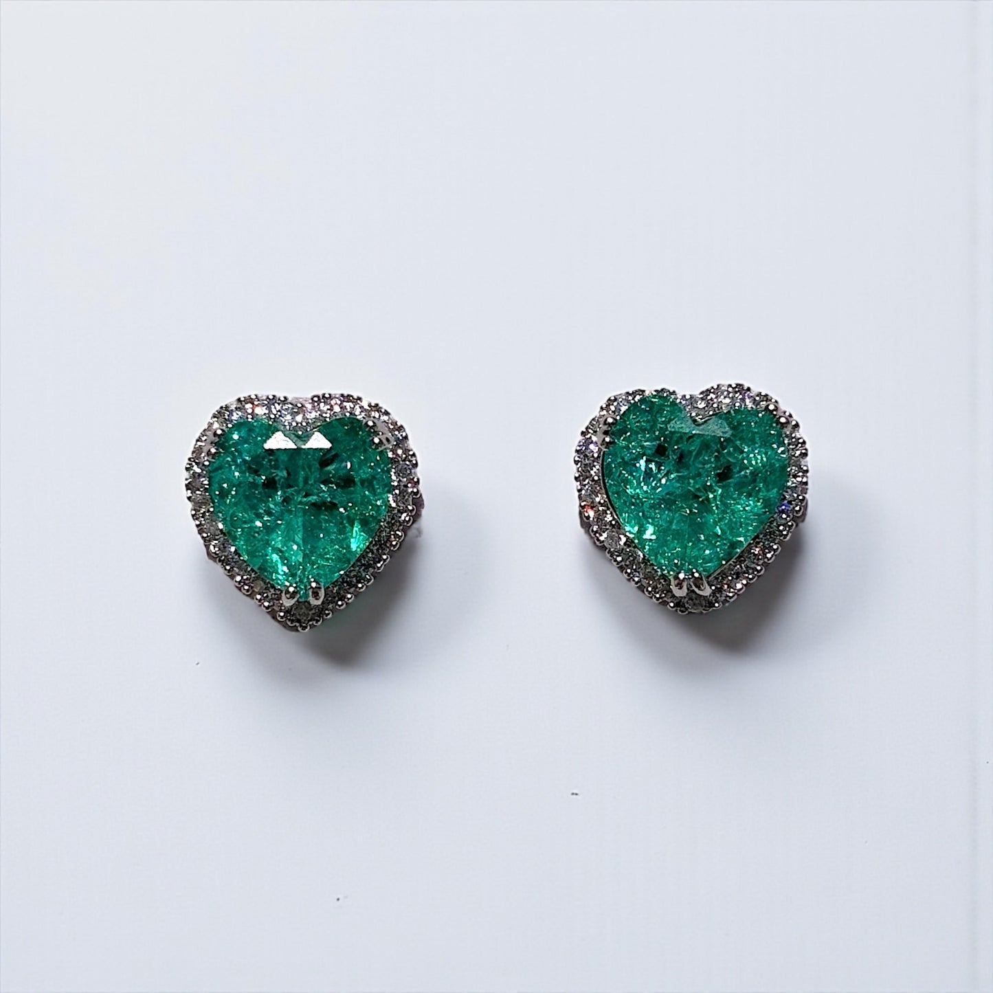 Glow Hearts (グロウハート)