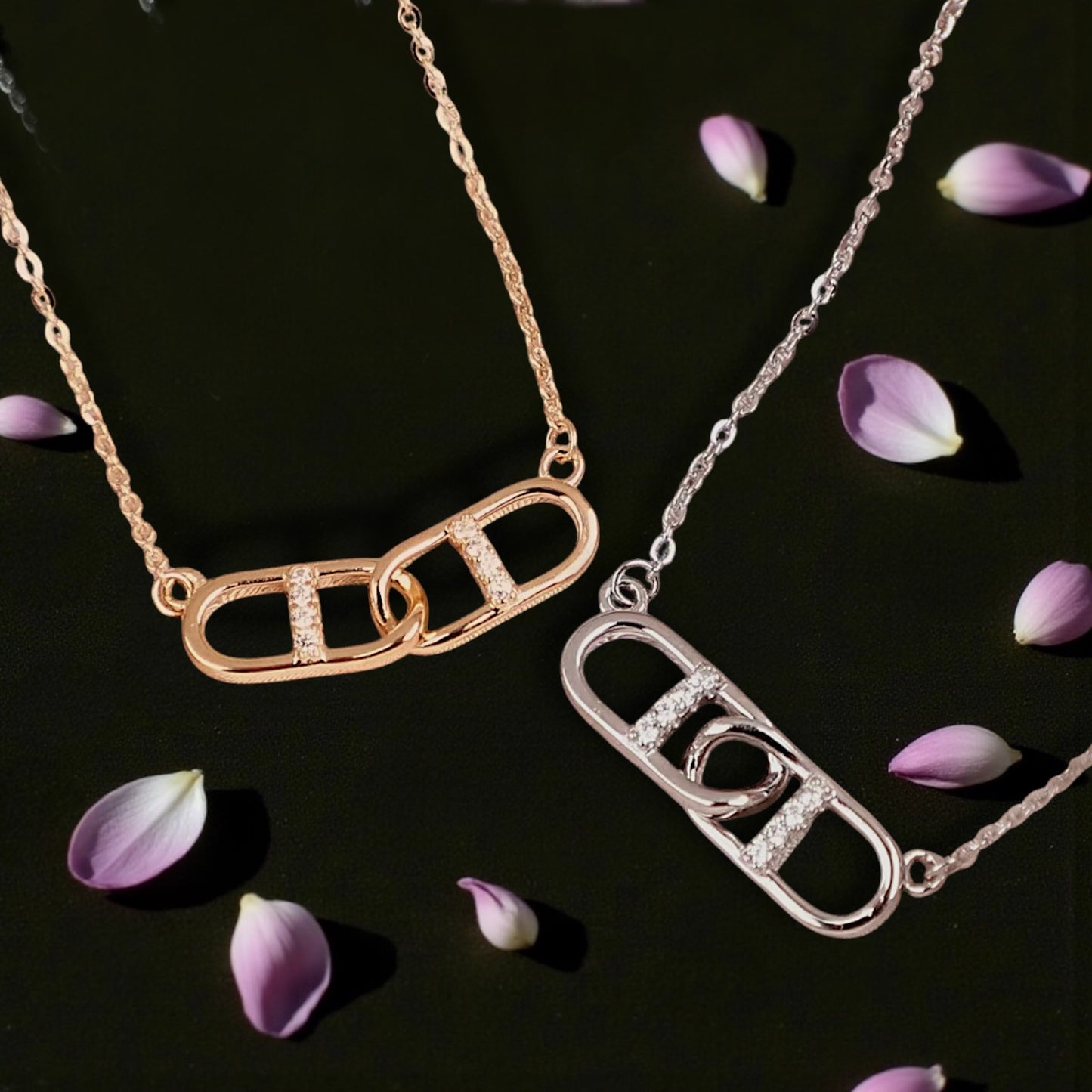 Eternal Link Necklace（エターナルリンクネックレス）