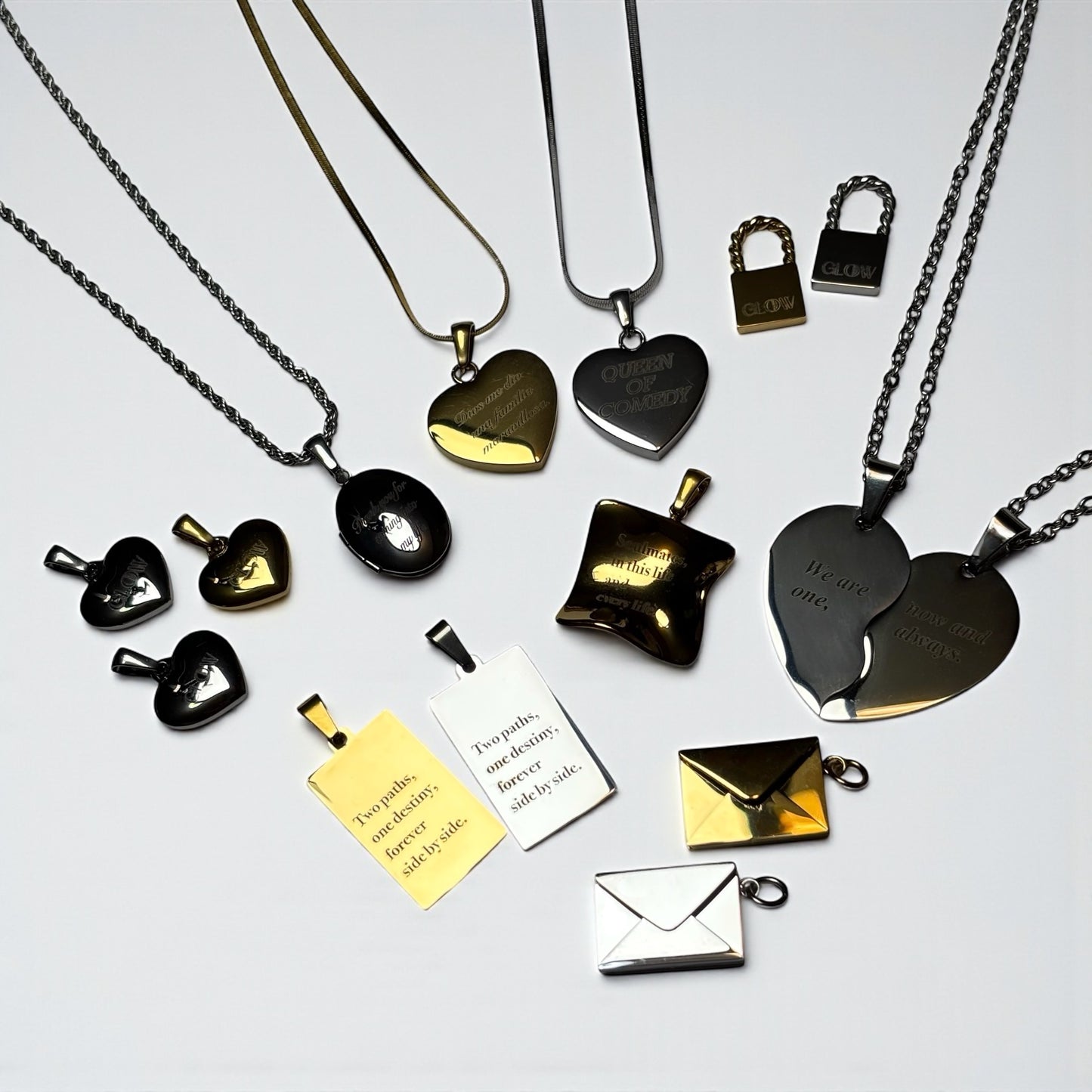 Letter Pendant（レター・ペンダント）